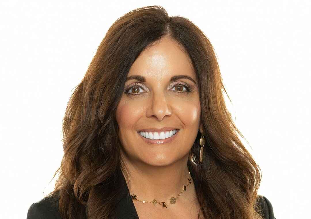 Angela Valchine