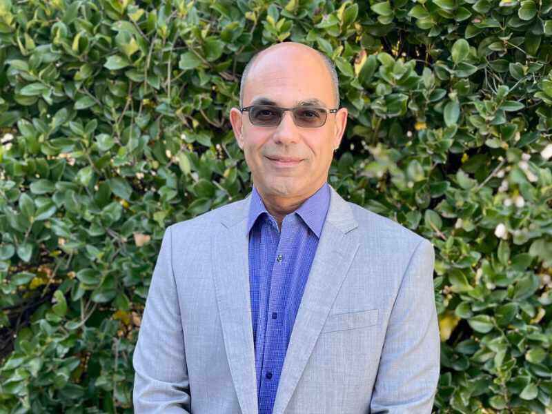 Arastou Aminzadeh, MD