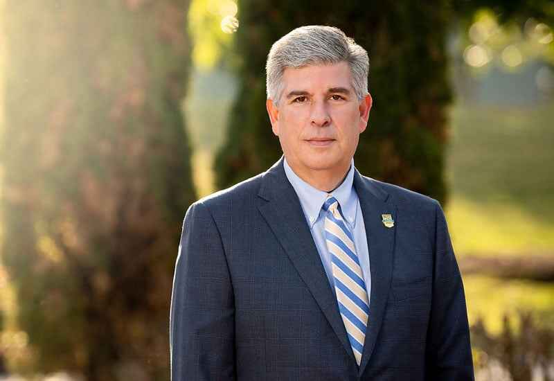 Armando E. Colombo