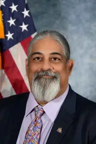 Ashfaq Ahsanuddin, MD, FACP