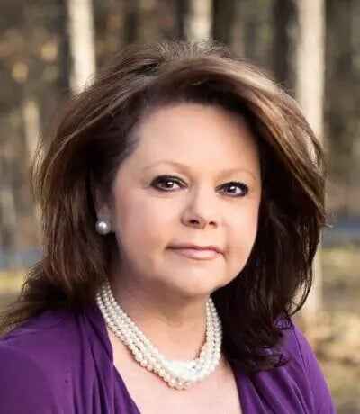 Beverly J Jones