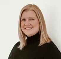 C.Leigh Hellbusch