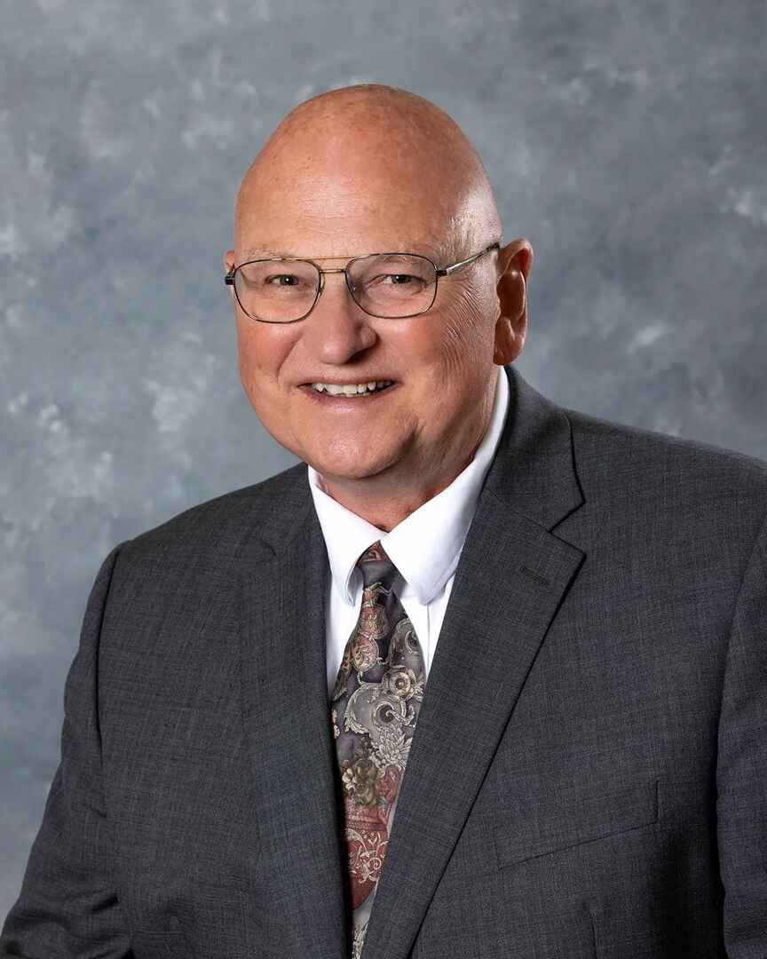 Dale Lewis