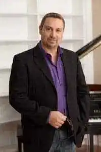 David Domroy