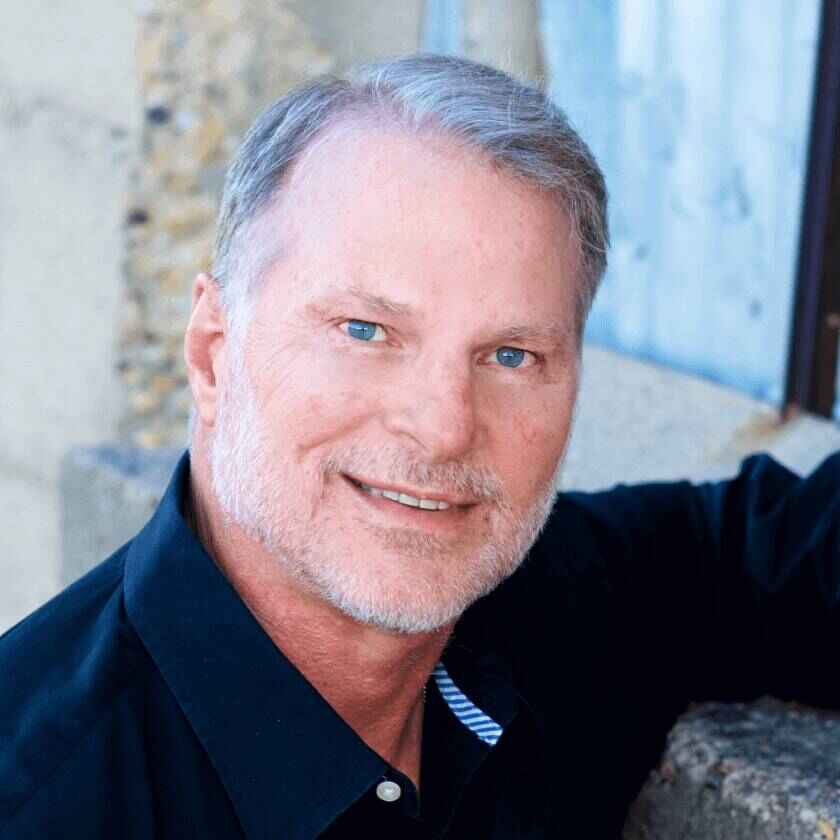 Douglas Knauss