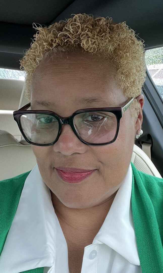 Dr. Arvella Floyd-Whitehead
