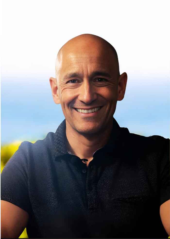 Dr. David Deyhimy