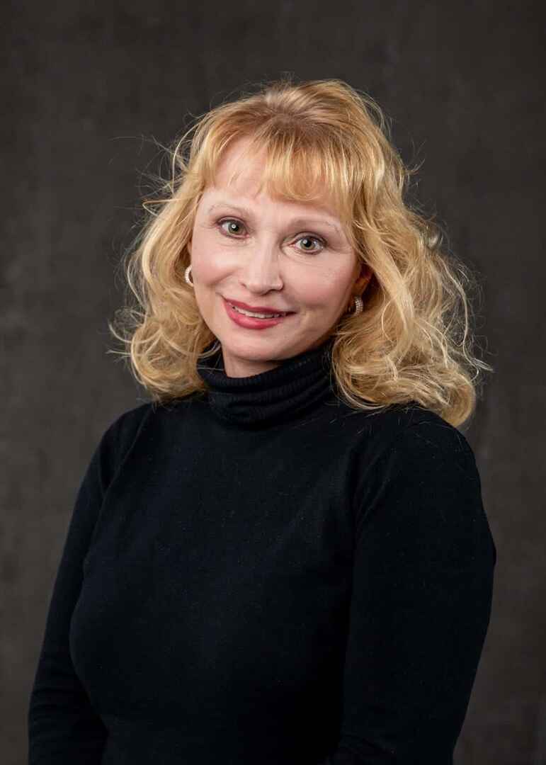 Dr. Deborah Bradford