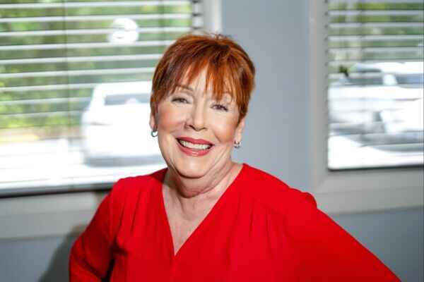 Dr. Edda Casanova, MD