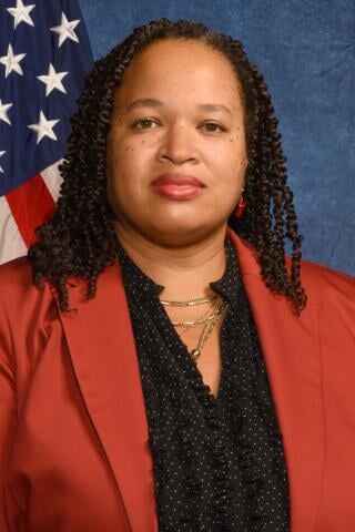 Dr. Lora Cox-Vance, MD