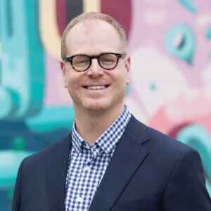 Dr. Lucas Trautman