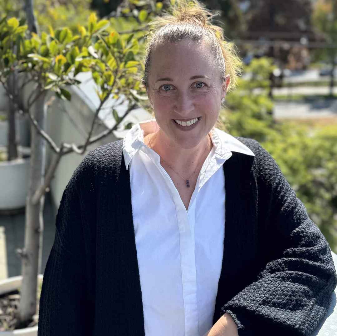 Dr. Lynn Salvatore