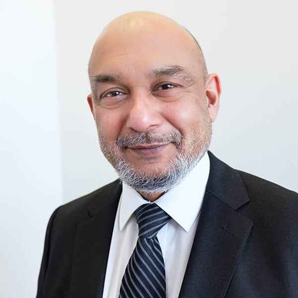 Dr. Rajnish J. Mandrelle