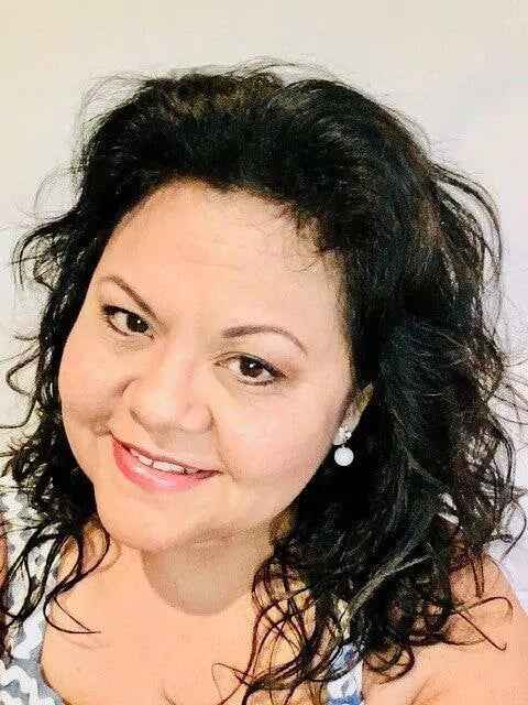 Teresa Buot Smith, DR