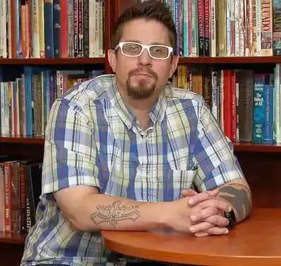 Dustin Caldron