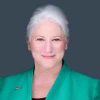 Elaine Russell Reolfi