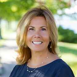 Elizabeth Smith, MS