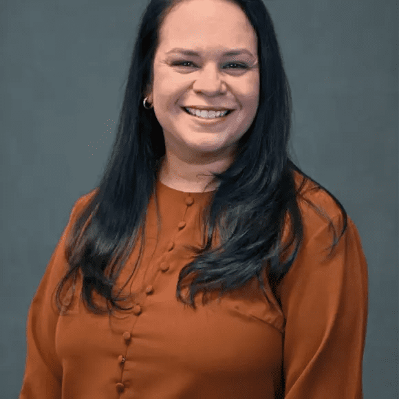 Elma Saenz