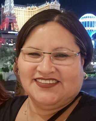 Gwen Chickalusion, Counselor
