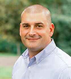 Kris Mcfadden, MAR, MBA