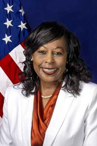 Laundrena LaPradd-Bradley