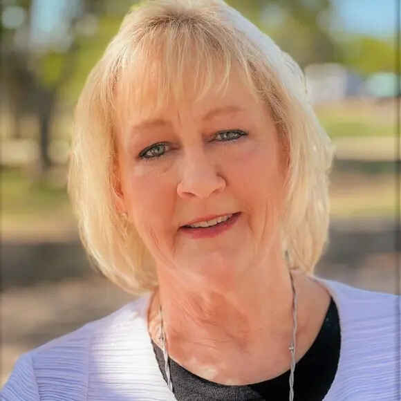 Laurie Stevens-Beck, LPC-S, EMDR-C, CCTP