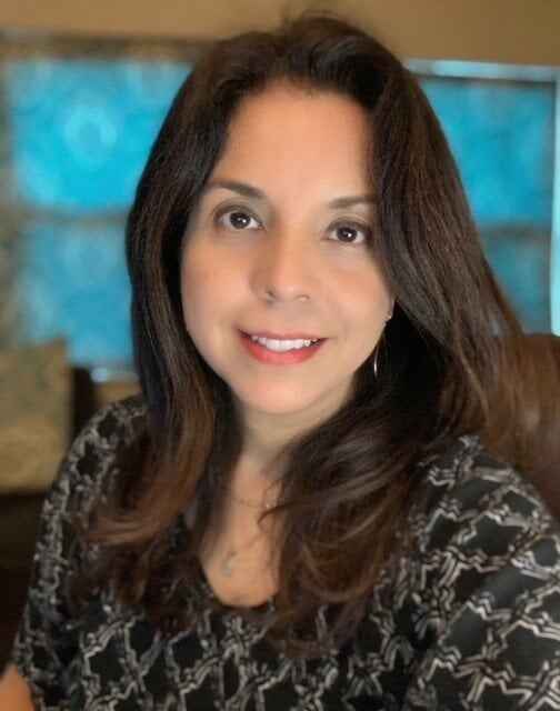 Luisa Villagomez, LMHC