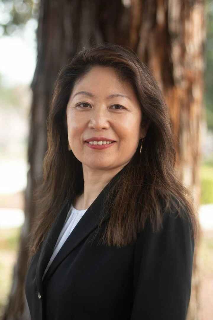 Lyna Zhang