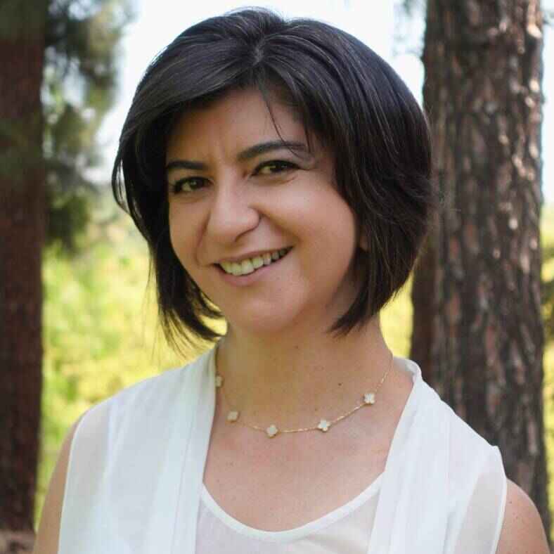 Narine Babikian, MHA
