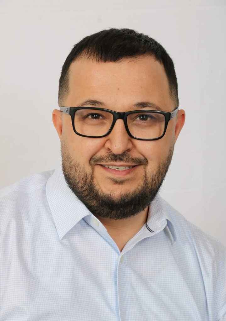 Naz Andekian