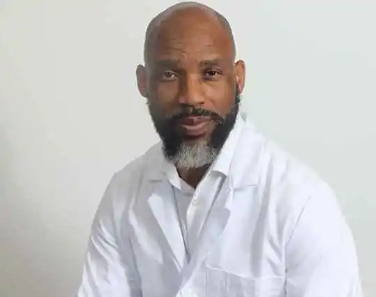 Robert Patterson, M.D