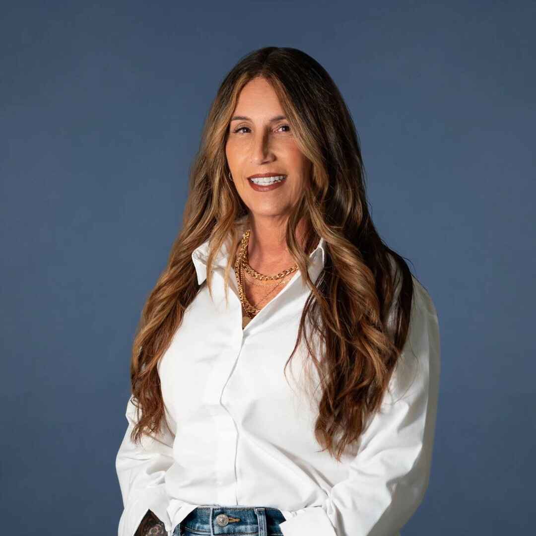 Sue Makenian, CRRA