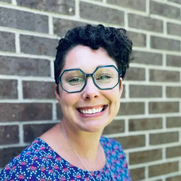 Taylor Greenfield