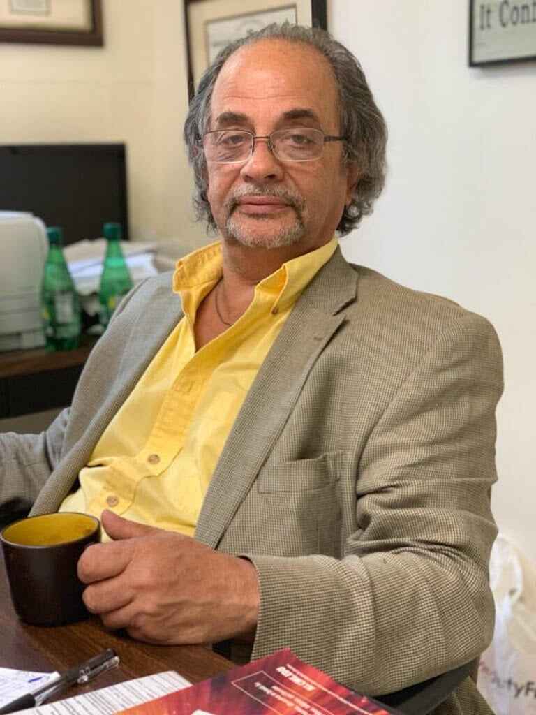 Vadim Oyvin, MD