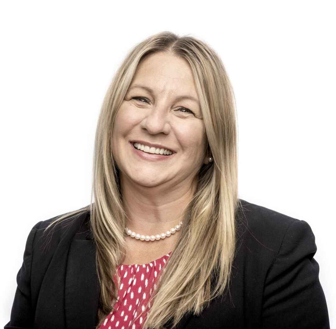 Vickie Thompson-Sandy, MSW